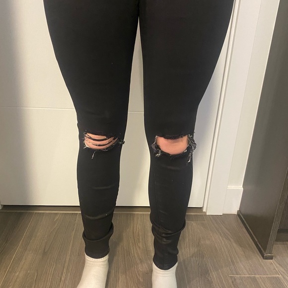 7 for all Mankind Skinny Ripped Jeans - Picture 3 of 16